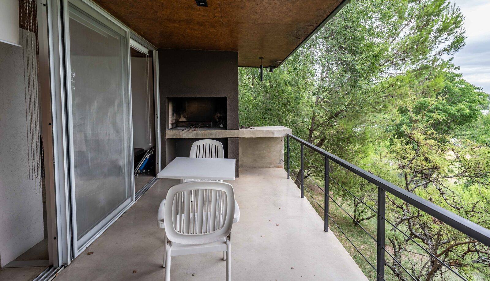The studio's veranda with its private barbecue